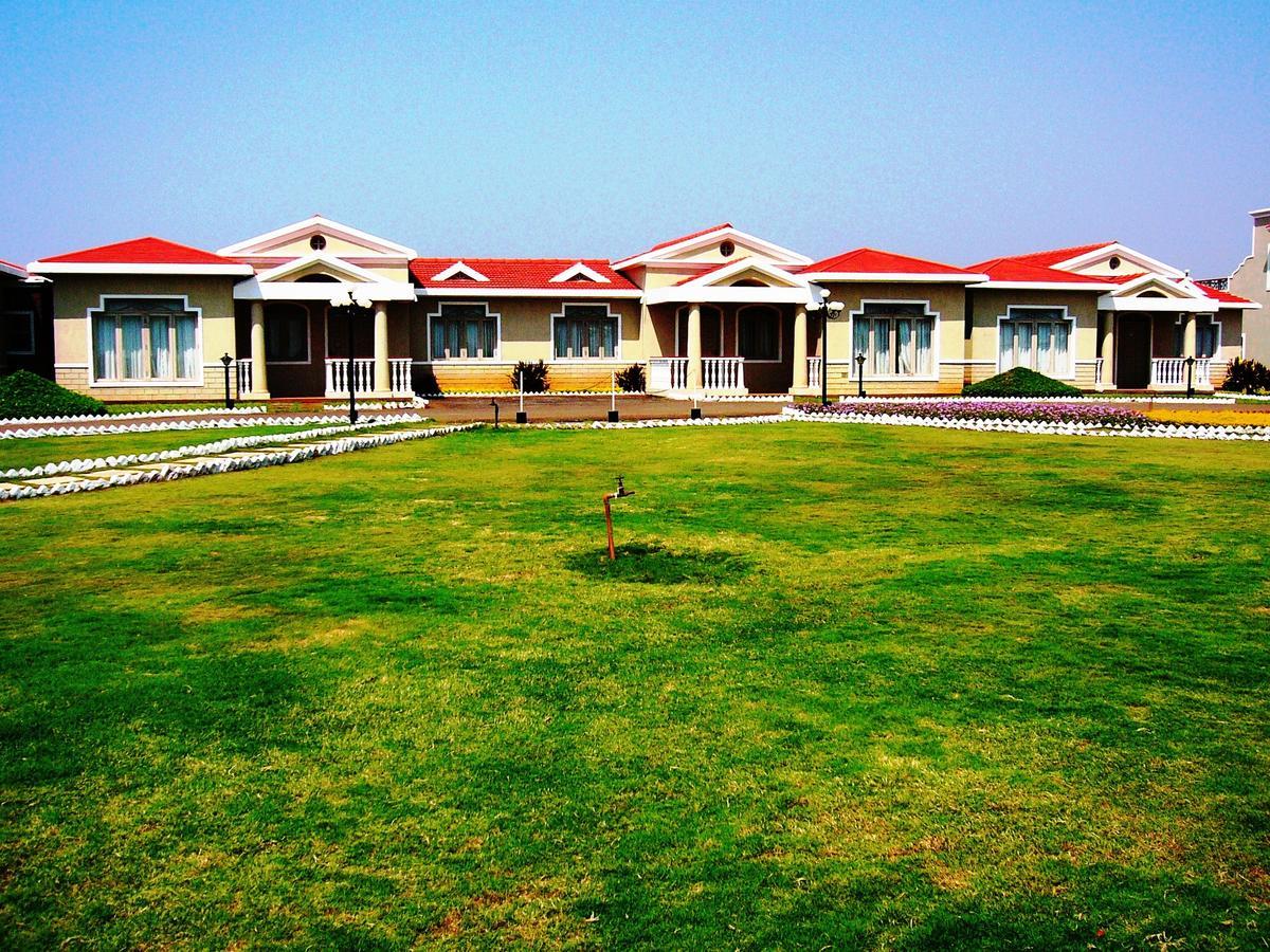 Kohinoor Samudra Beach Resort, Ratnāgiri Kültér fotó