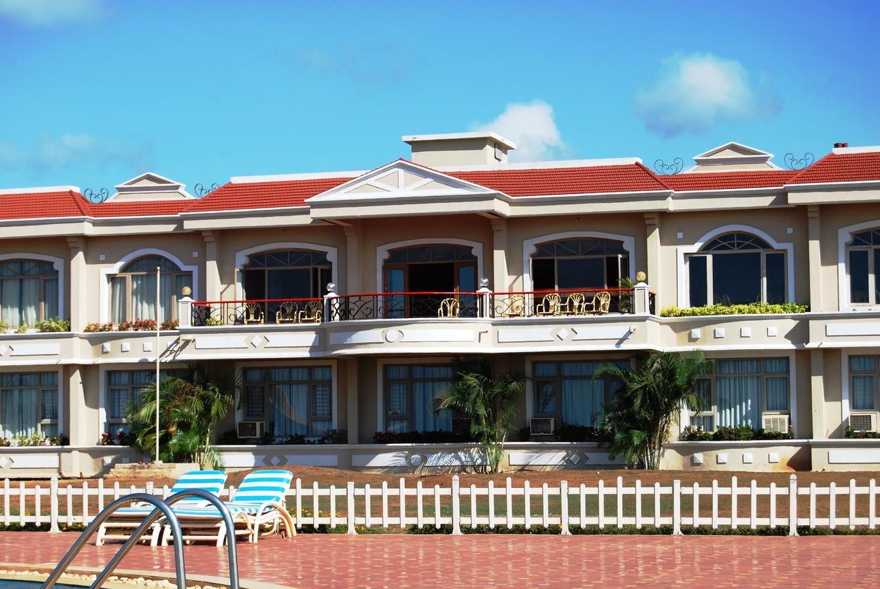 Kohinoor Samudra Beach Resort, Ratnāgiri Kültér fotó