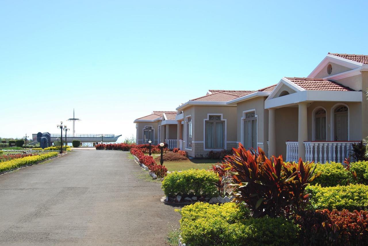 Kohinoor Samudra Beach Resort, Ratnāgiri Kültér fotó